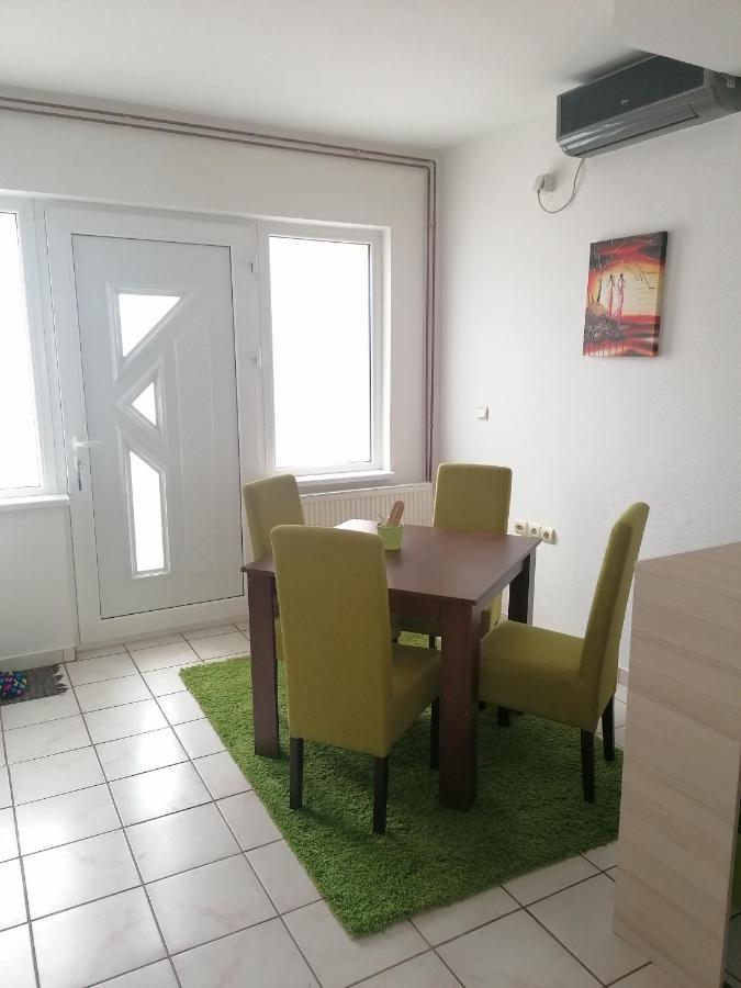 Fast Sleep & Go 1 Apartment Paraćin Exterior foto